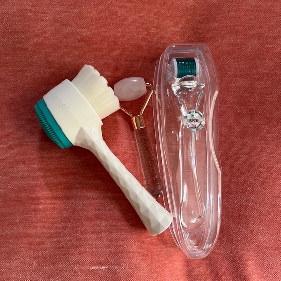 Beauty bundle products and tools - Picture 2 of 2